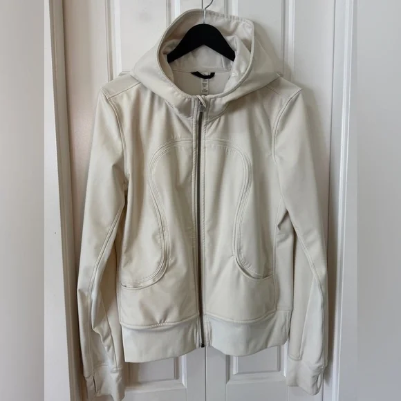 Lululemon Uba Hoodie Softshell | Size 8 - Picture 7 of 13
